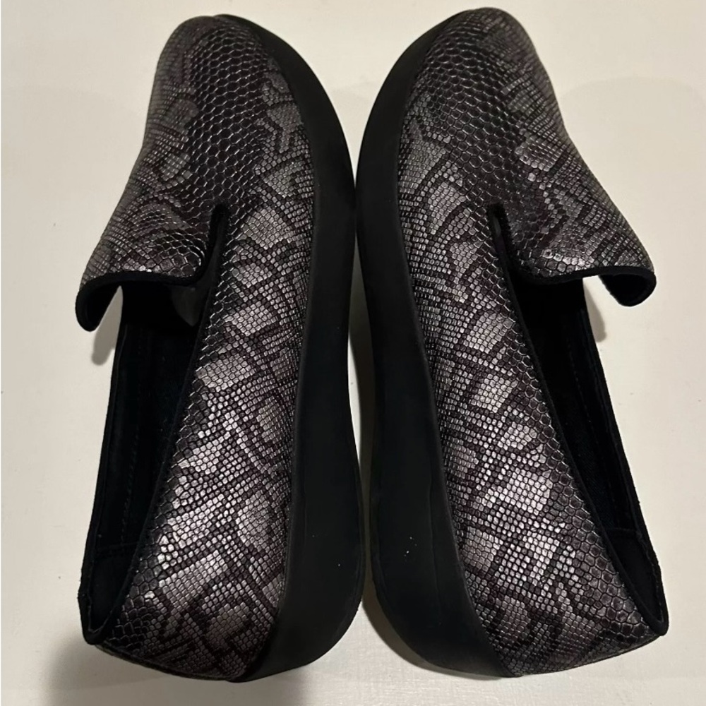 Fitflop Gray Audrey Python Print Comfort Loafers … - image 6
